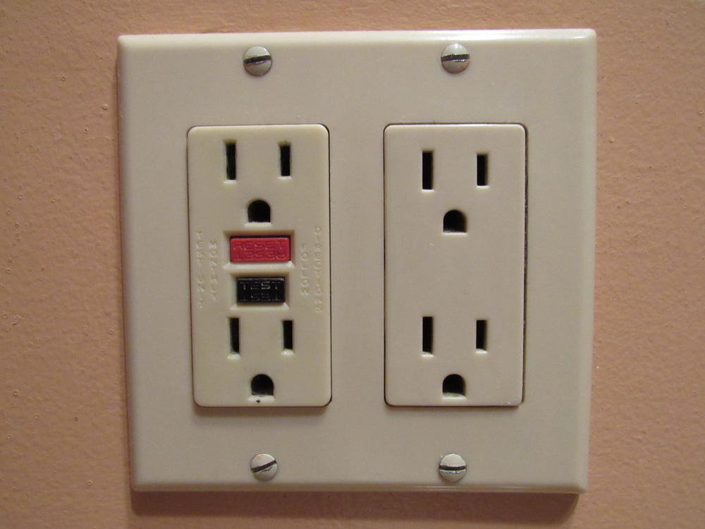 Modern Plug Outlet
