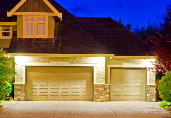 Exterior Accent Lighting on driveway