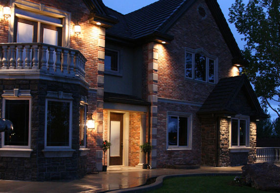 Exterior Accent Lighting at home entrance